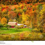 rural-vermont-autumn-typical-red-barn-edge-forest-76860503